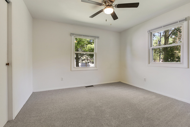 3237 Wallace Avenue Steger, IL 60475 - Photo 6 of 13 an empty room with a window