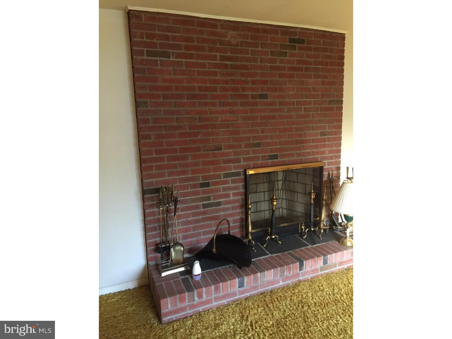 70 Rhodes Avenue Ewing, NJ 08638 - Photo 5 of 11 Gallery Image 5