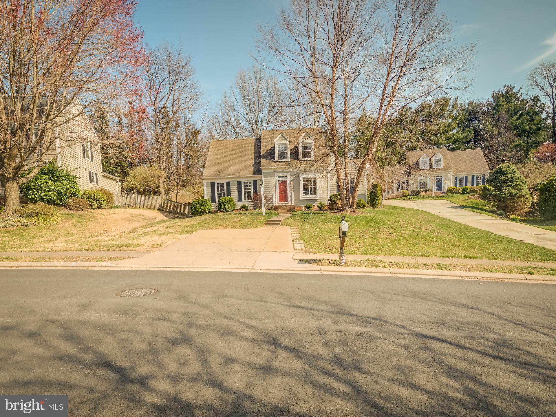 11809 Briar Mill Lane Reston, VA 20194 - Photo 1 of 65 Gallery Image 1