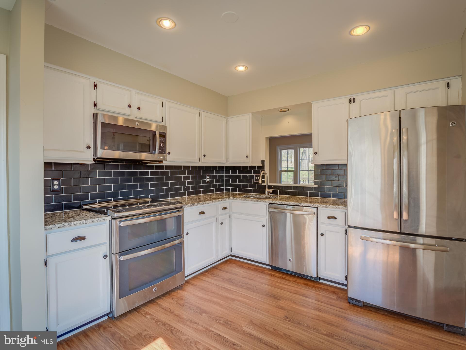 11809 Briar Mill Lane Reston, VA 20194 - Photo 13 of 65 Gallery Image 13