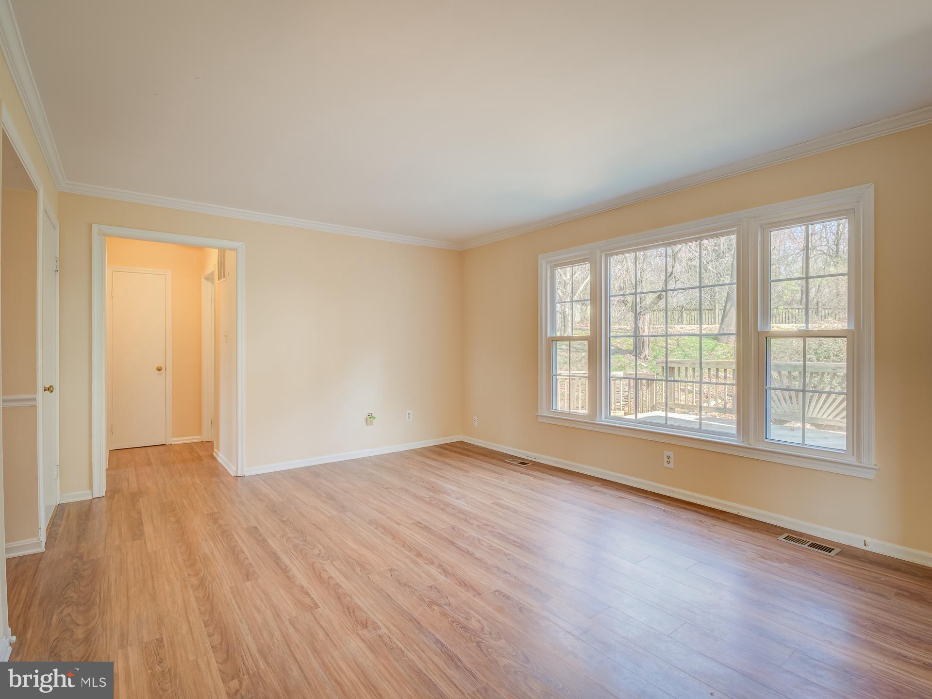 11809 Briar Mill Lane Reston, VA 20194 - Photo 22 of 65 Gallery Image 22