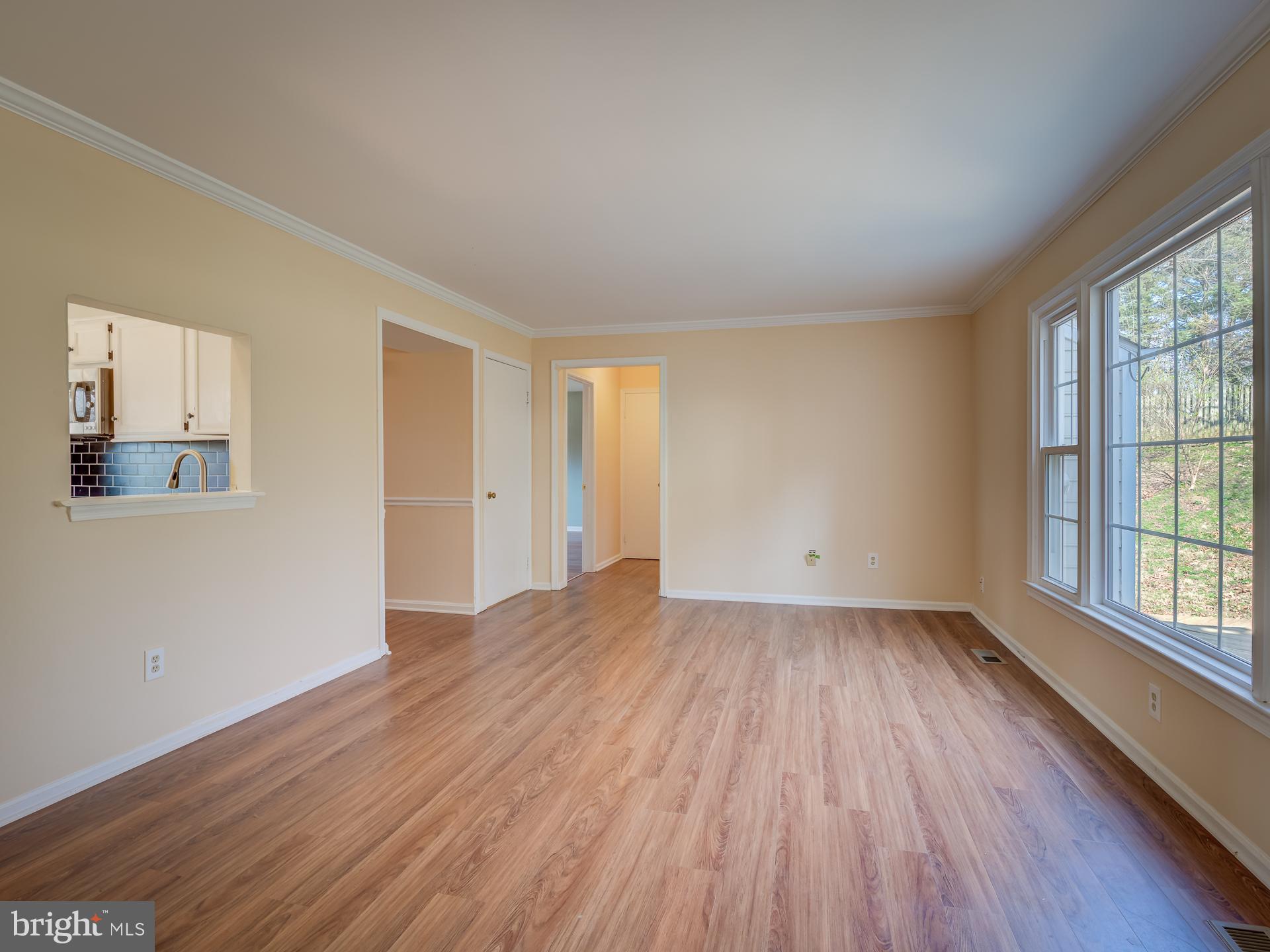11809 Briar Mill Lane Reston, VA 20194 - Photo 32 of 65 Gallery Image 32