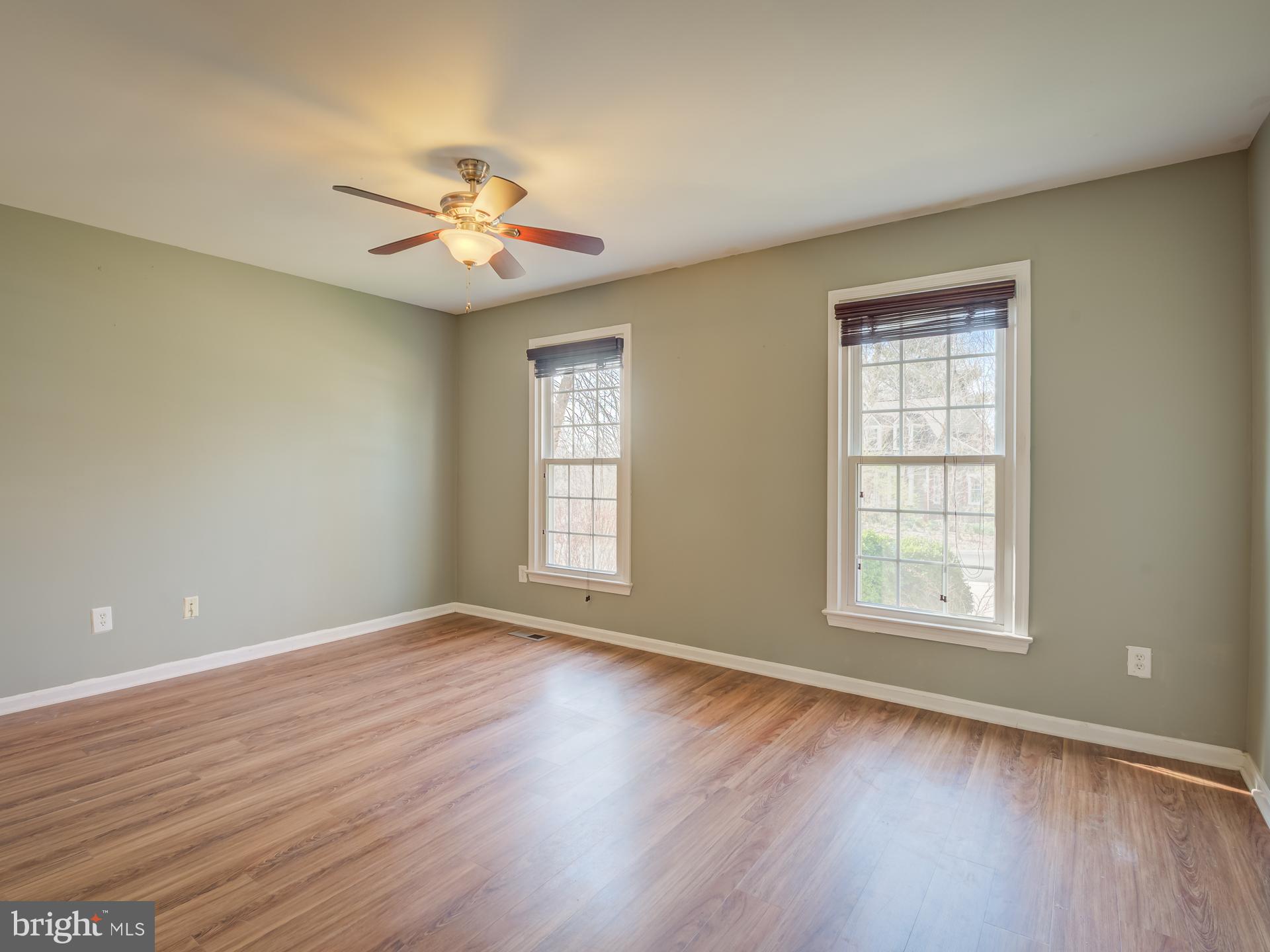 11809 Briar Mill Lane Reston, VA 20194 - Photo 36 of 65 Gallery Image 36