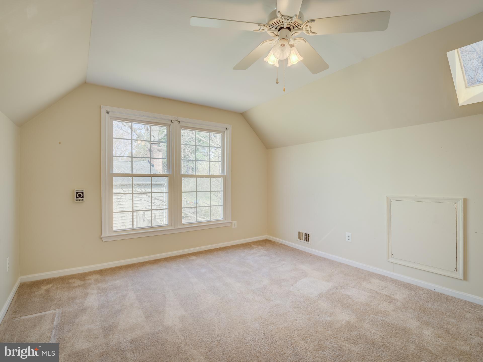 11809 Briar Mill Lane Reston, VA 20194 - Photo 39 of 65 Gallery Image 39