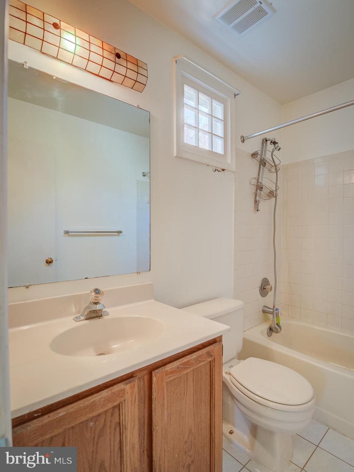 11809 Briar Mill Lane Reston, VA 20194 - Photo 42 of 65 Gallery Image 42
