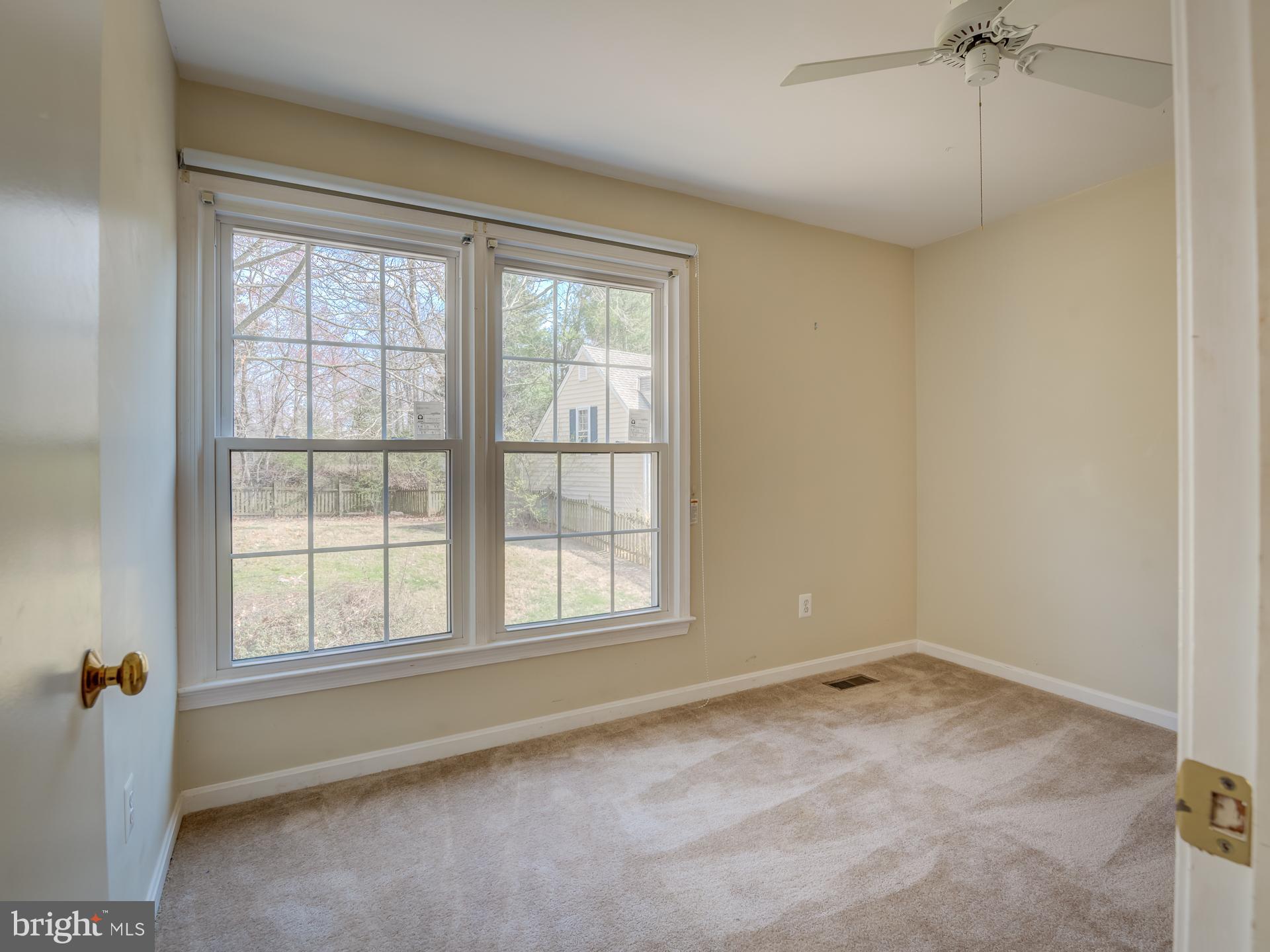 11809 Briar Mill Lane Reston, VA 20194 - Photo 43 of 65 Gallery Image 43