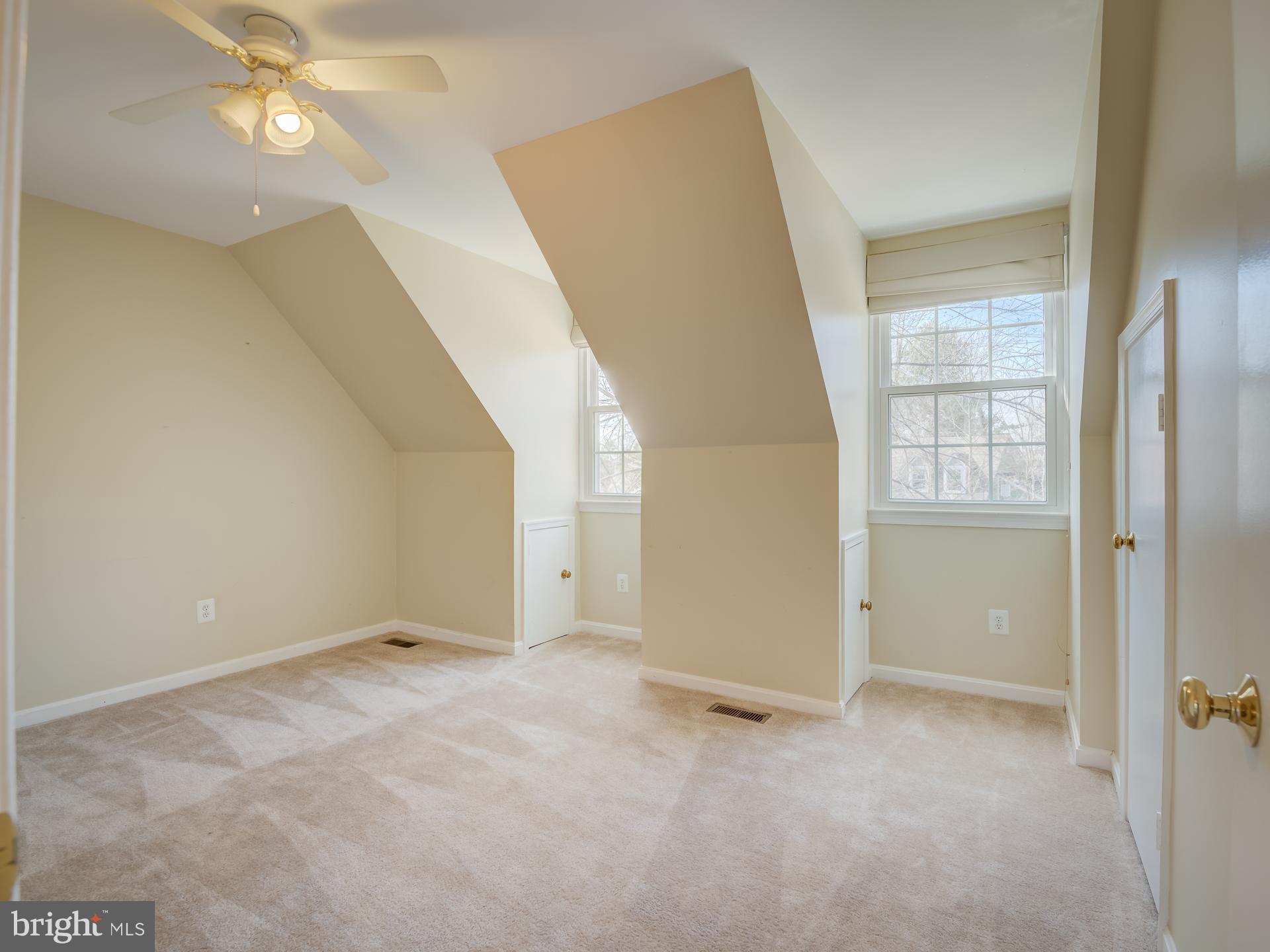11809 Briar Mill Lane Reston, VA 20194 - Photo 47 of 65 Gallery Image 47