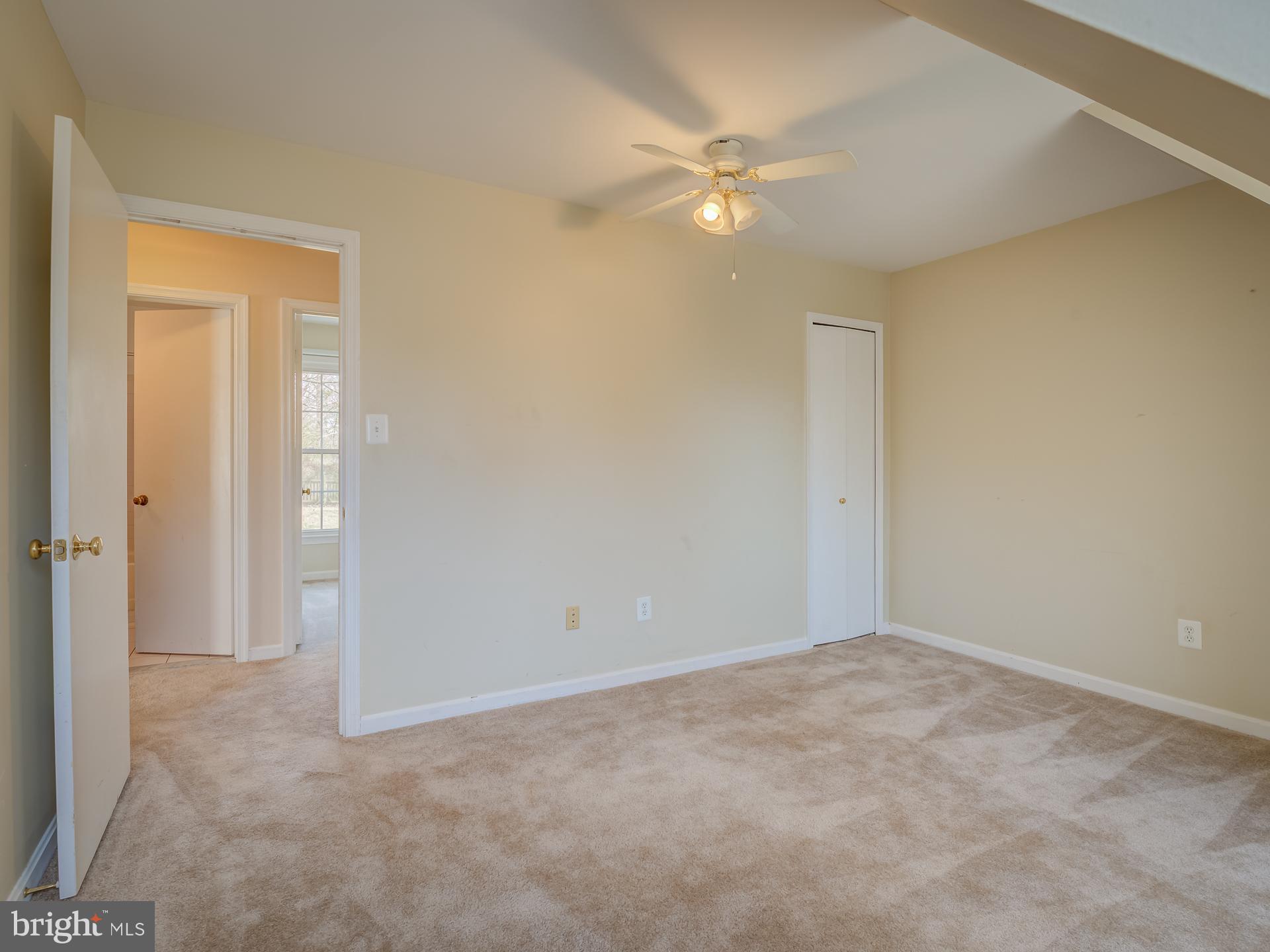 11809 Briar Mill Lane Reston, VA 20194 - Photo 48 of 65 Gallery Image 48