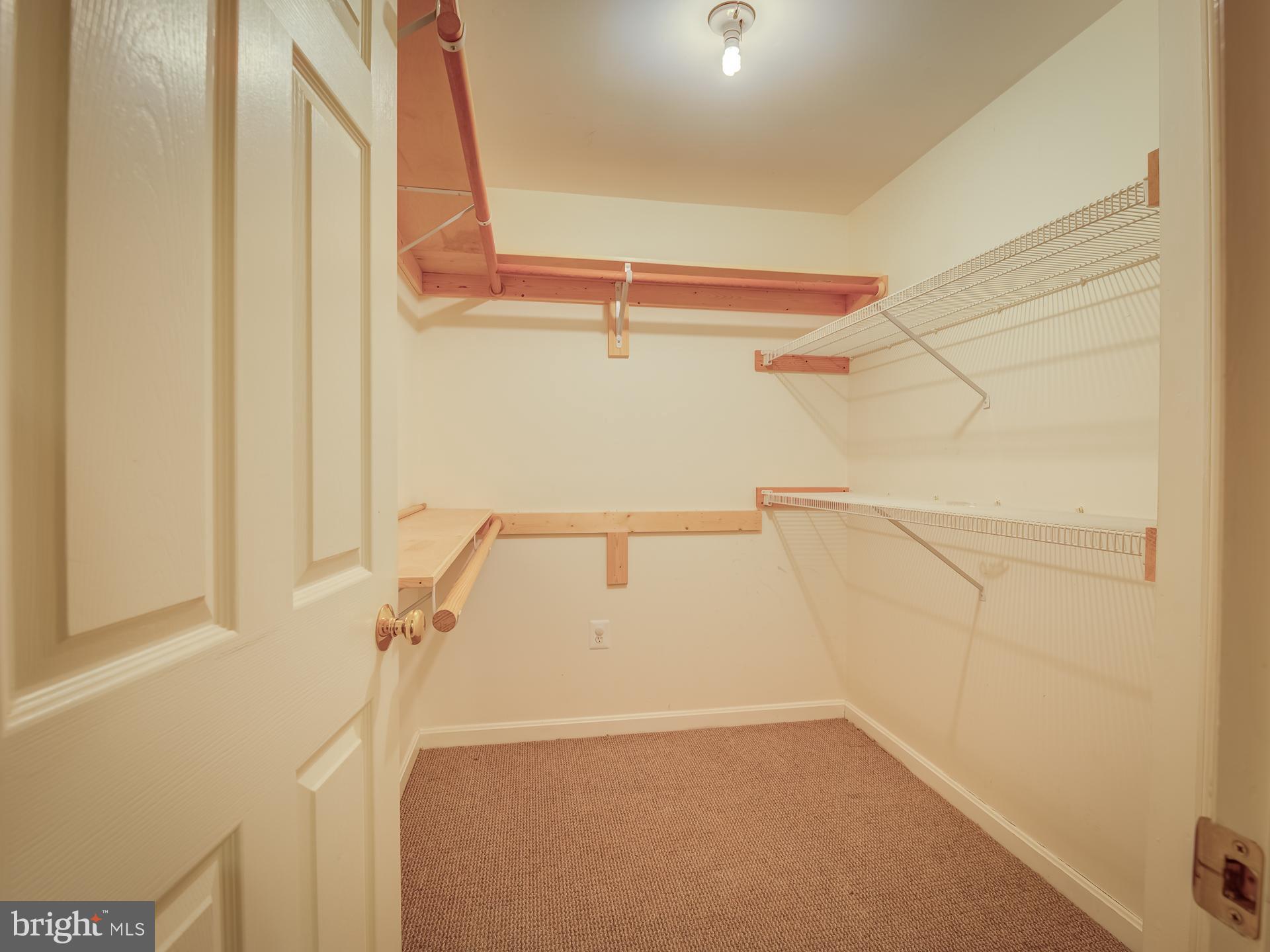 11809 Briar Mill Lane Reston, VA 20194 - Photo 55 of 65 Gallery Image 55