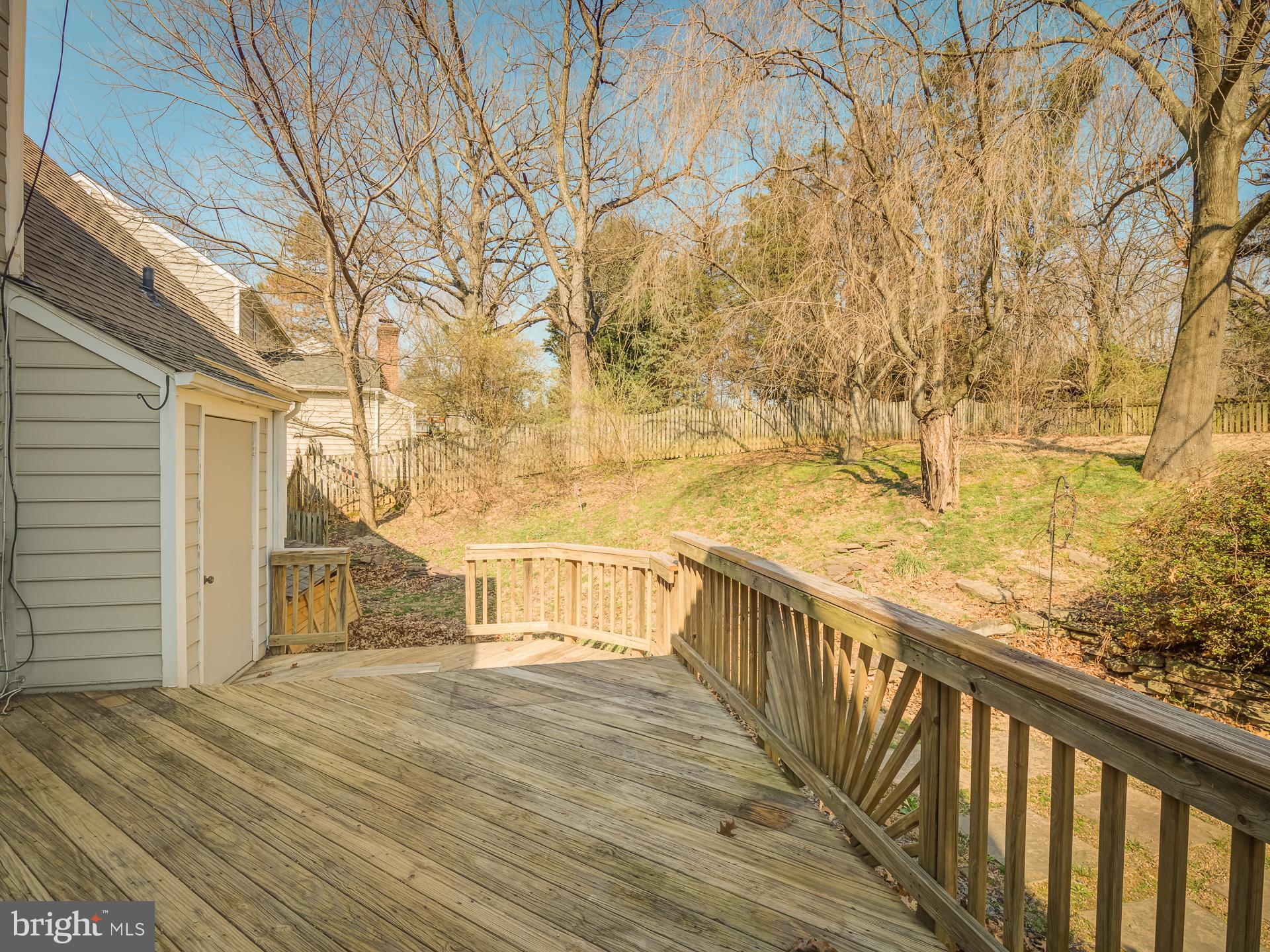 11809 Briar Mill Lane Reston, VA 20194 - Photo 9 of 65 Gallery Image 9