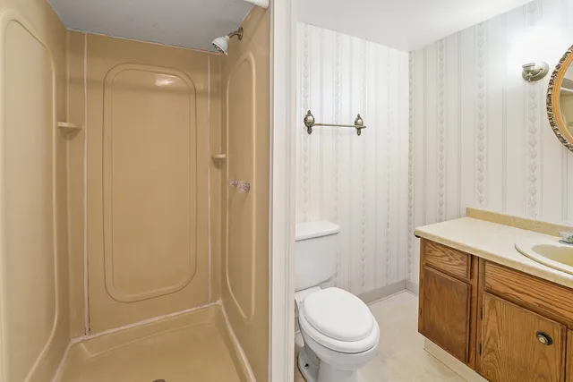 $194,900 | 1816 Miller Street, Unit 4, West Bend, WI 53095