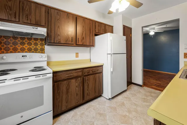 $194,900 | 1816 Miller Street, Unit 4, West Bend, WI 53095