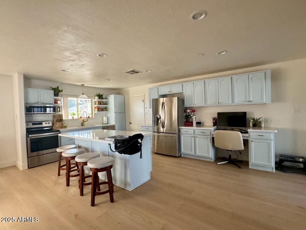 8292 South Springfield Road Globe, AZ 85501 - Photo 4 of 28 IMG_2184