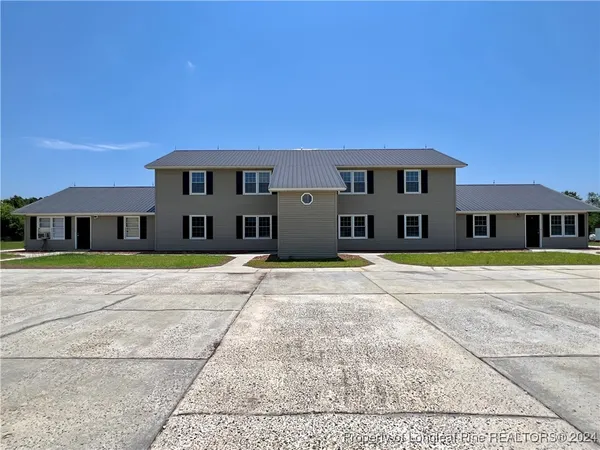 $875 | 1829 Horne Camp Road, Unit 2, Fairmont, NC 28340