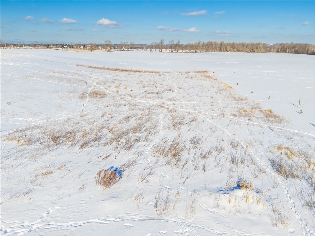 Sprawling lot with 1.3+ acres