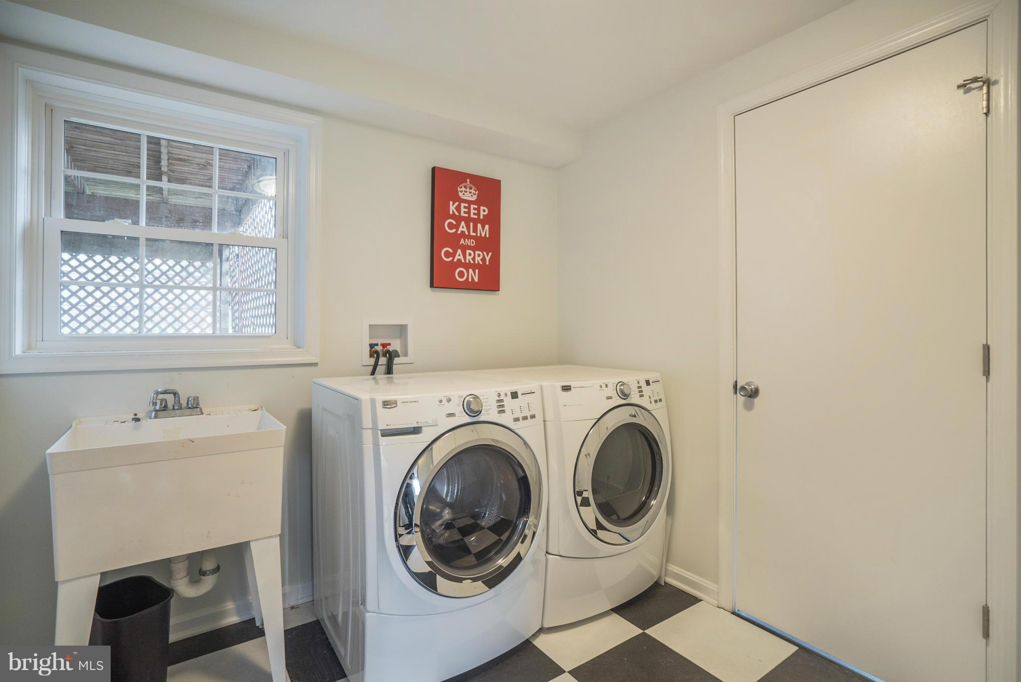 8401 Fort Hunt Road Alexandria, VA 22308 - Photo 22 of 29 Interior (General)