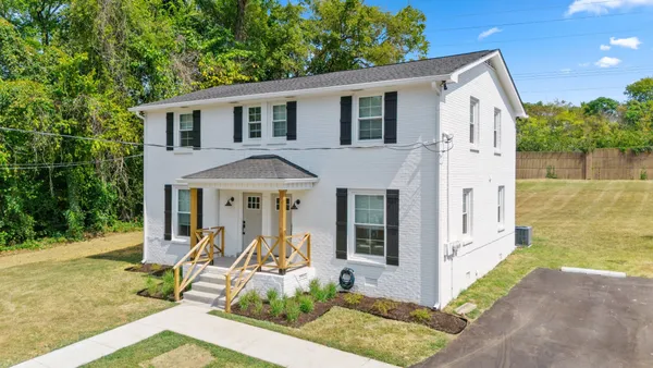 $2,195 | 2130 C Sharondale Drive, Nashville, TN 37215