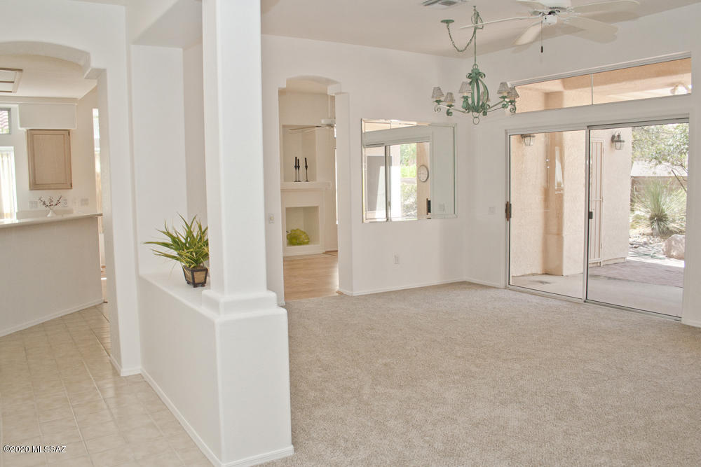 1295 East Royal Oak Road Oro Valley, AZ 85755 - Photo 10 of 34