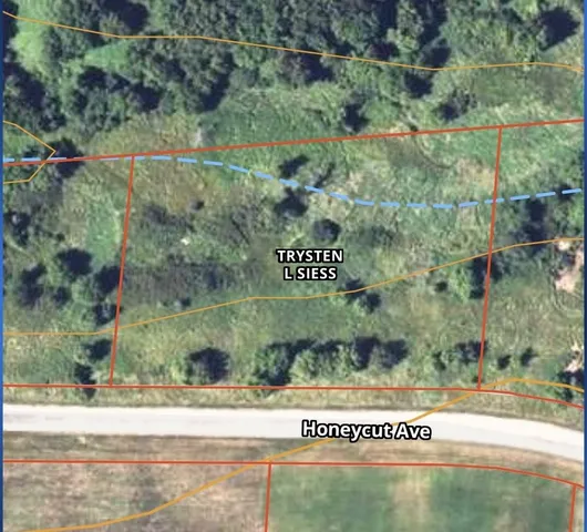 $30,000 | Lot 2 Honeycut, Tomah, WI 54660