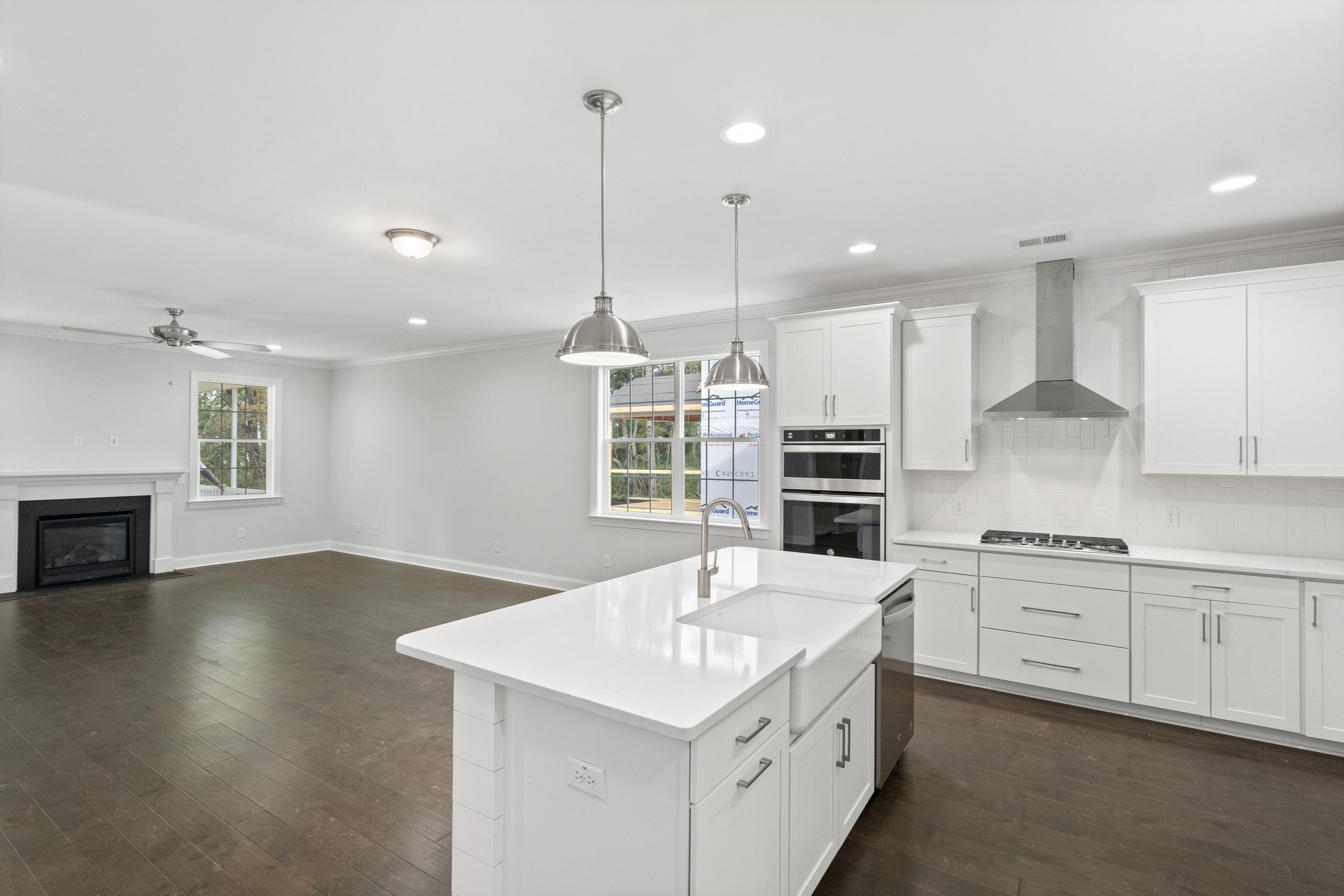 1605 Secessionville Road Charleston, SC 29412 - Photo 9 of 42 Kitchen & Greatroom