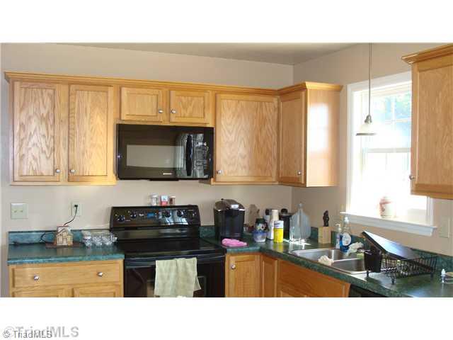 2814 Cartwright Road Boonville, NC 27011 - Photo 7 of 11 Kitchen. Nice use of kitchen space