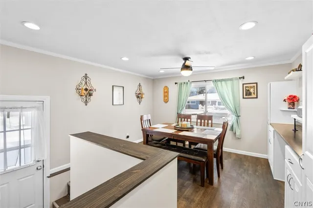 $185,000 | 100 Clarence Drive, Cicero, NY 13212