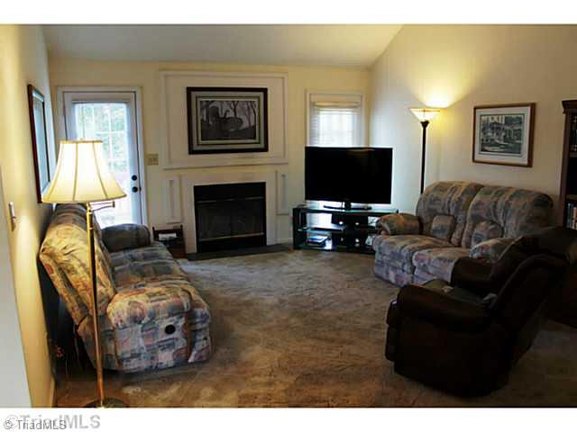 8623 Bame Road Colfax, NC 27235 - Photo 5 of 16 Living Room.