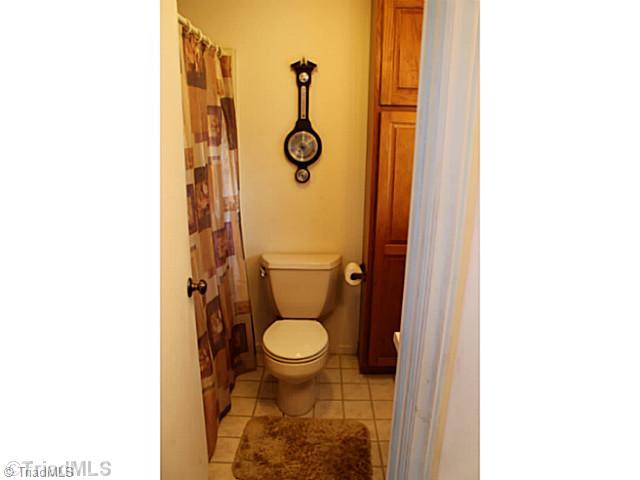 8623 Bame Road Colfax, NC 27235 - Photo 8 of 16 Master Bath/Spa.