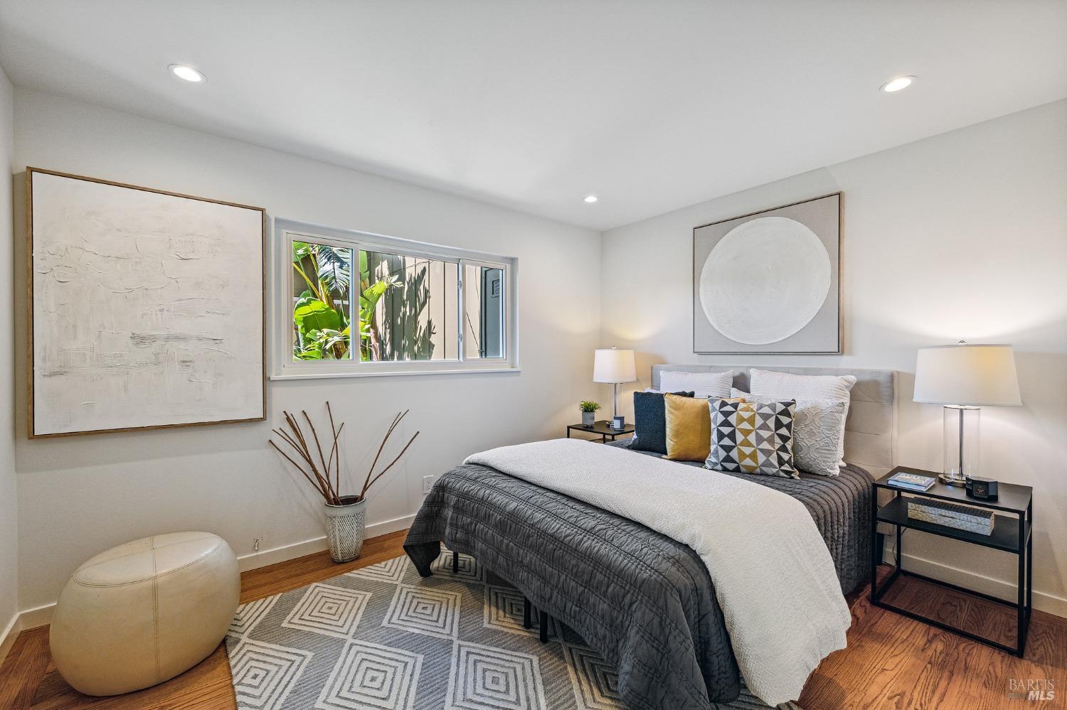 94 Longfellow Road Mill Valley, CA 94941 - Photo 14 of 38