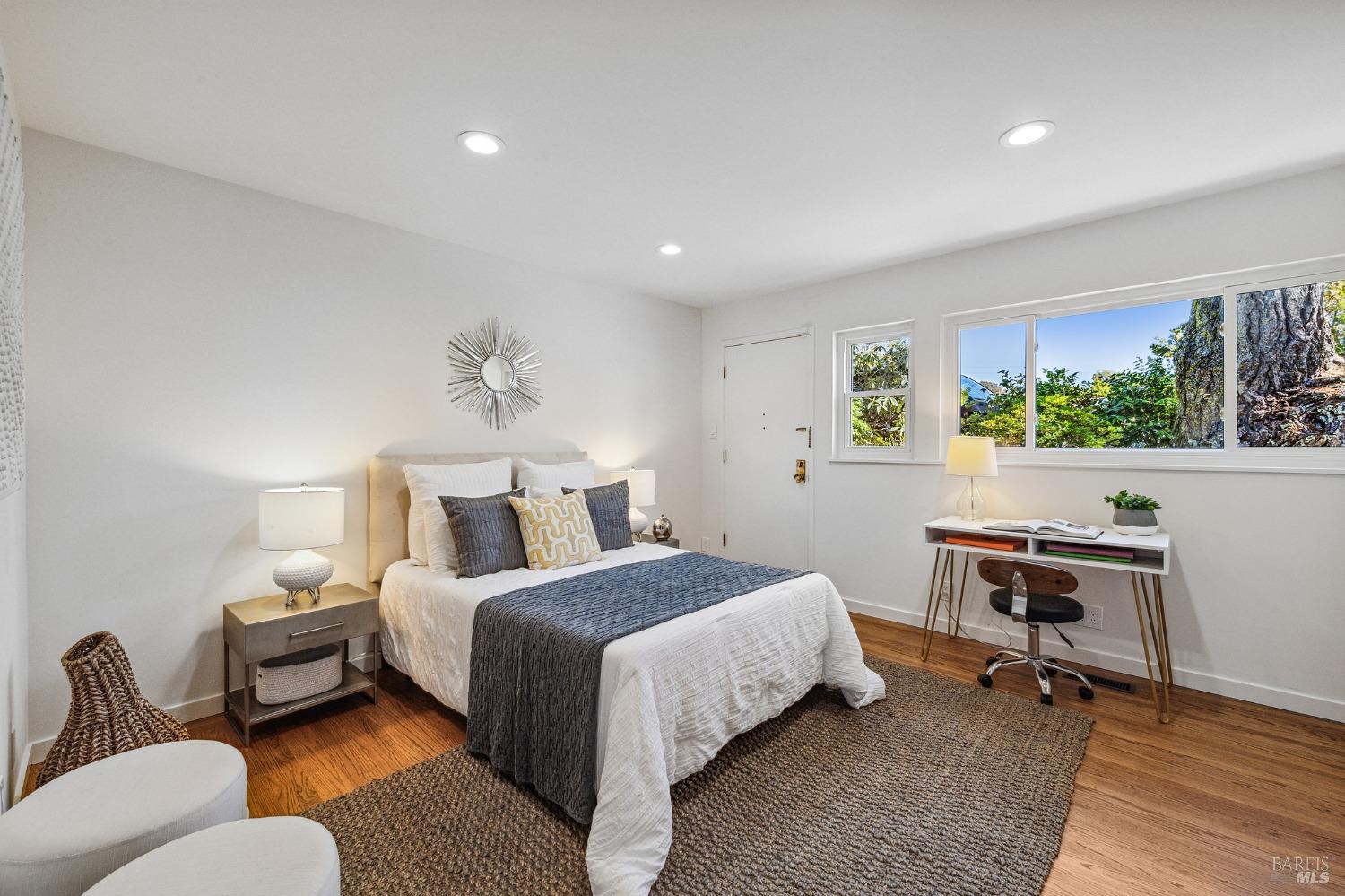 94 Longfellow Road Mill Valley, CA 94941 - Photo 16 of 38