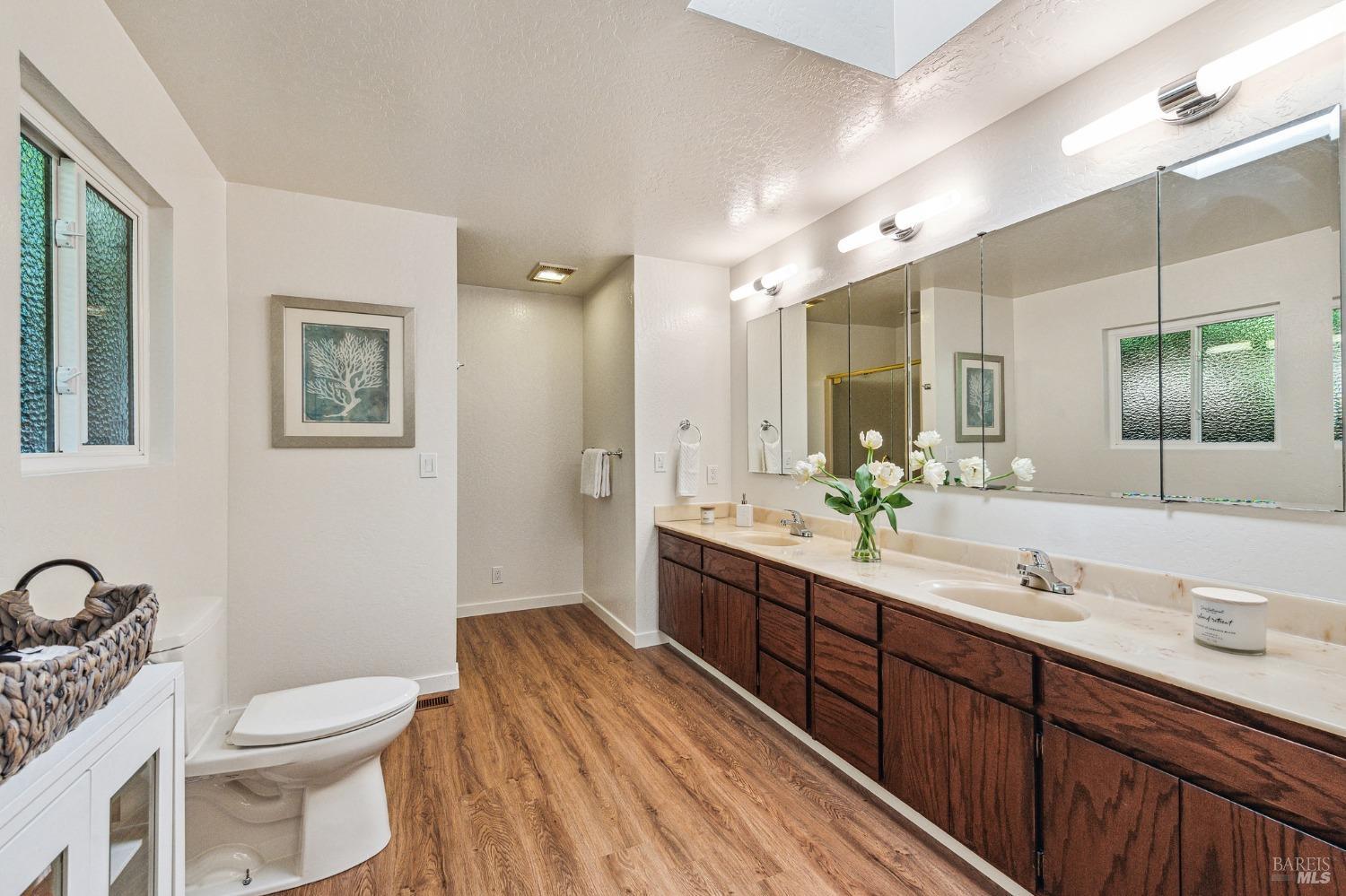 94 Longfellow Road Mill Valley, CA 94941 - Photo 20 of 38