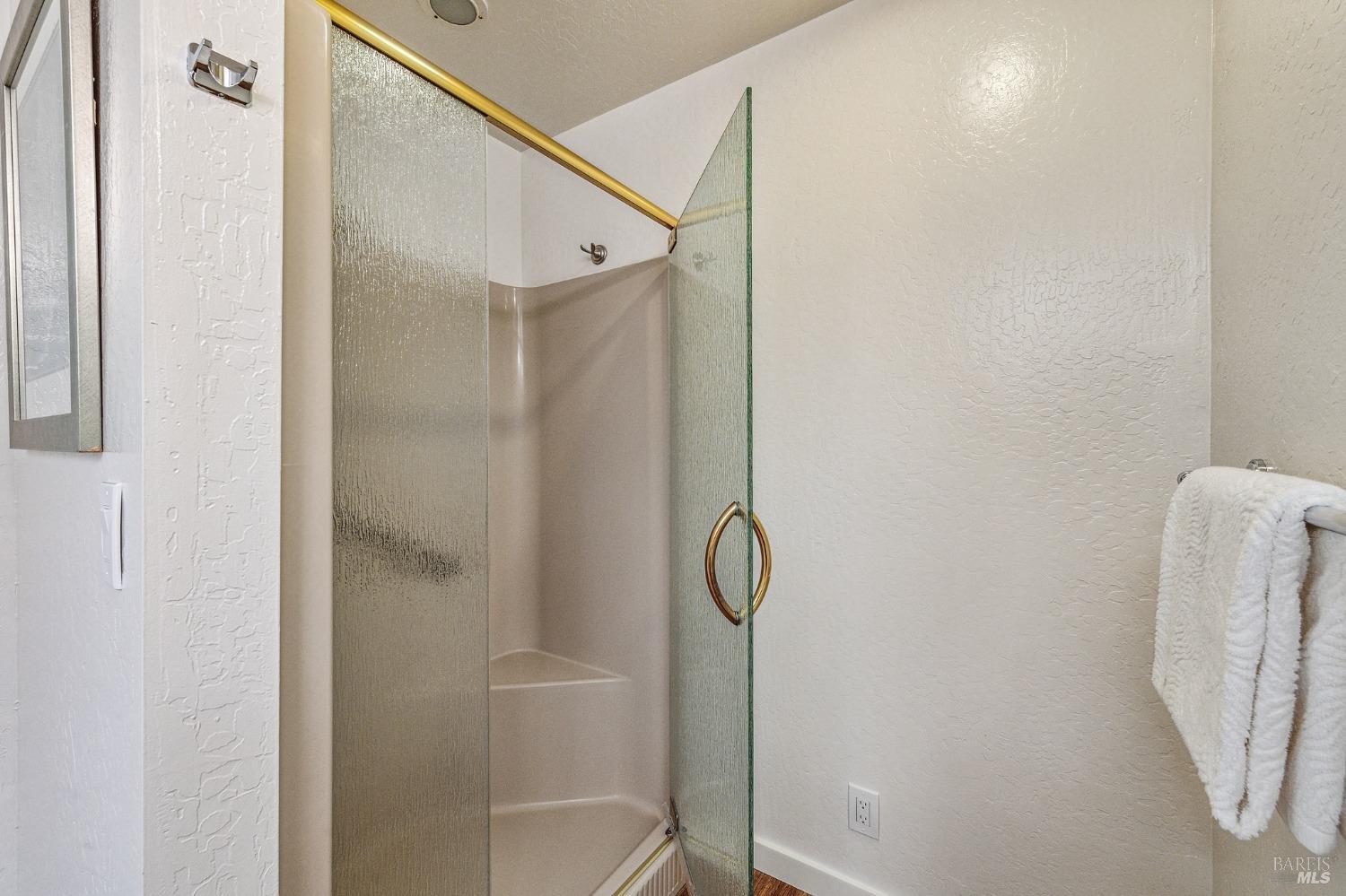 94 Longfellow Road Mill Valley, CA 94941 - Photo 21 of 38