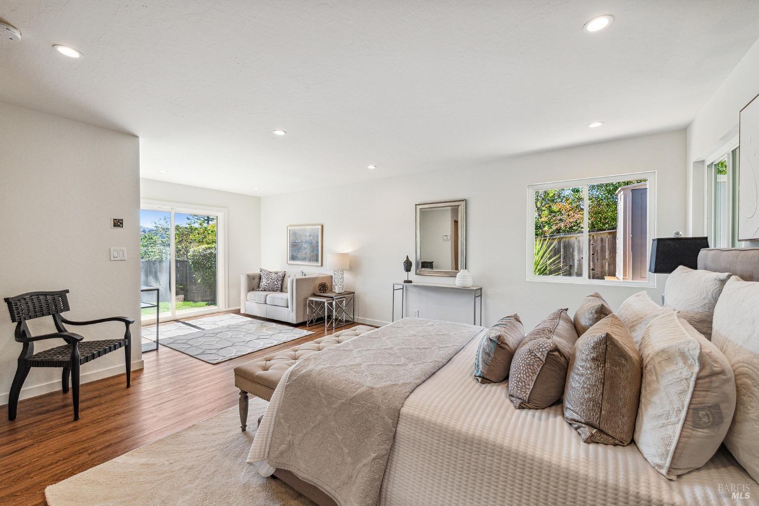 94 Longfellow Road Mill Valley, CA 94941 - Photo 22 of 38