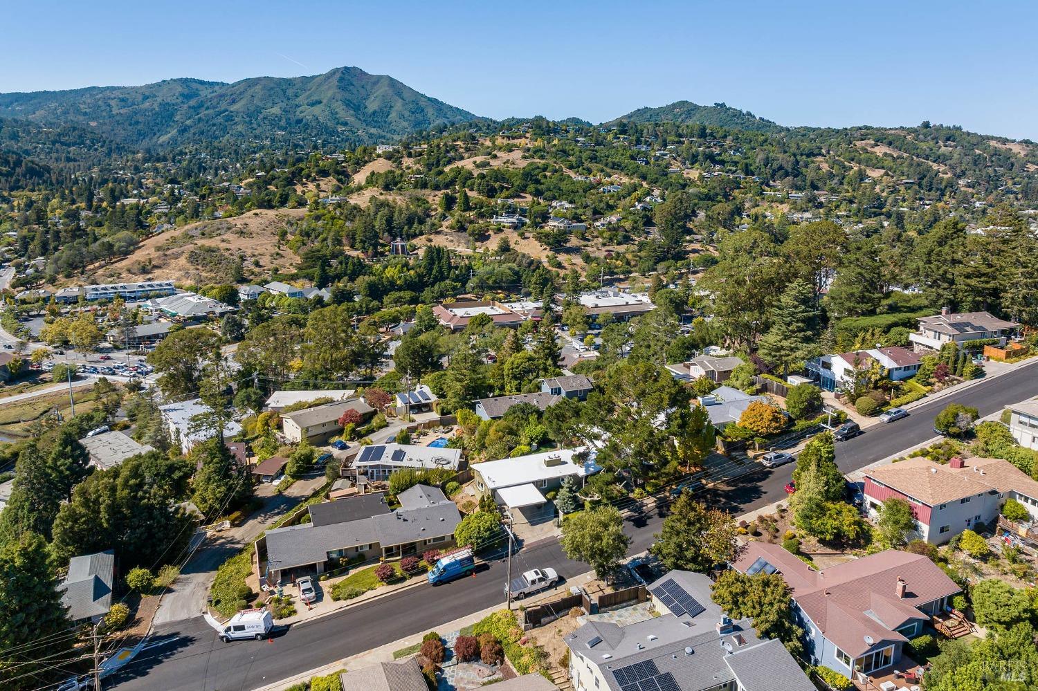 94 Longfellow Road Mill Valley, CA 94941 - Photo 33 of 38