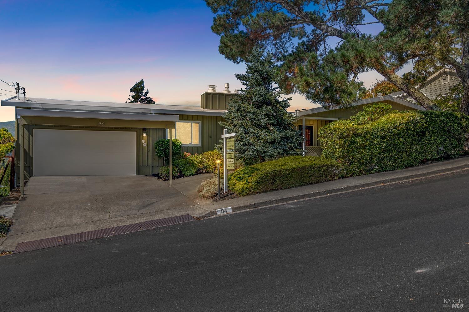 94 Longfellow Road Mill Valley, CA 94941 - Photo 36 of 38