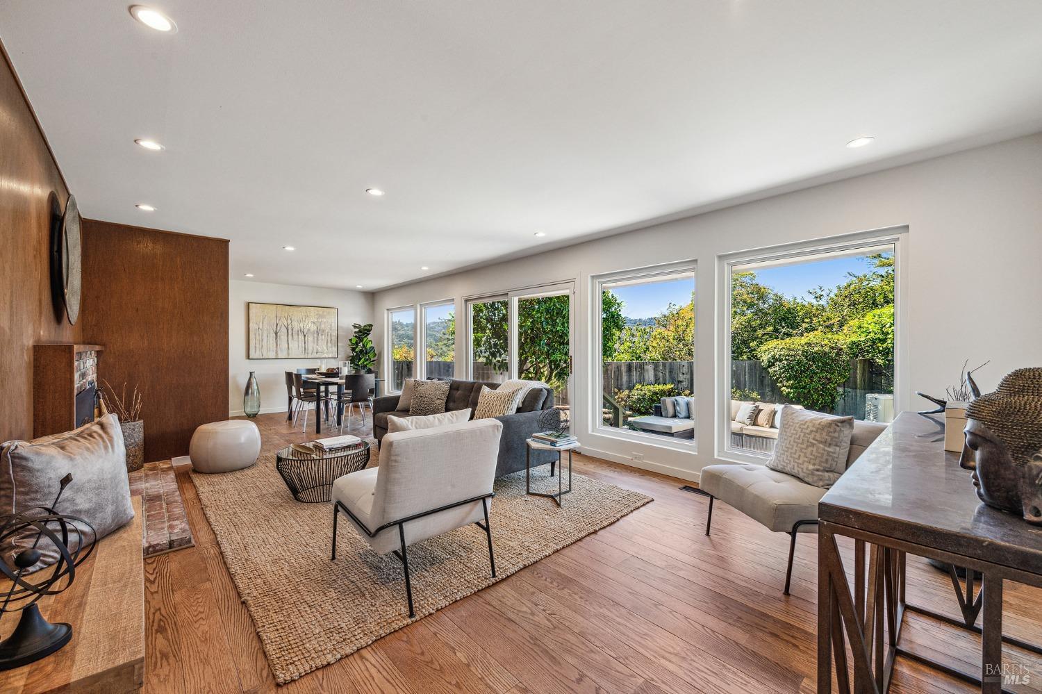 94 Longfellow Road Mill Valley, CA 94941 - Photo 5 of 38