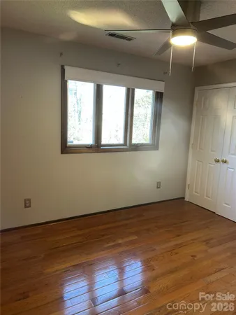 $325,000 | 512 Forest Lane, Yadkinville, NC 27055