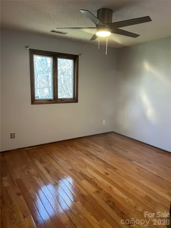 $325,000 | 512 Forest Lane, Yadkinville, NC 27055