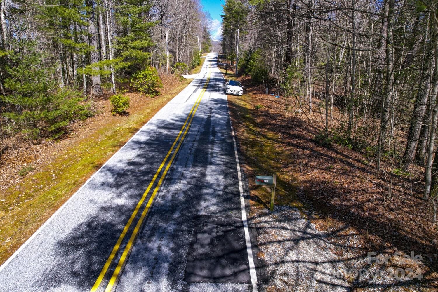 9999 Upper Whitewater Road, Unit 122 Sapphire, NC 28774 - Photo 9 of 10
