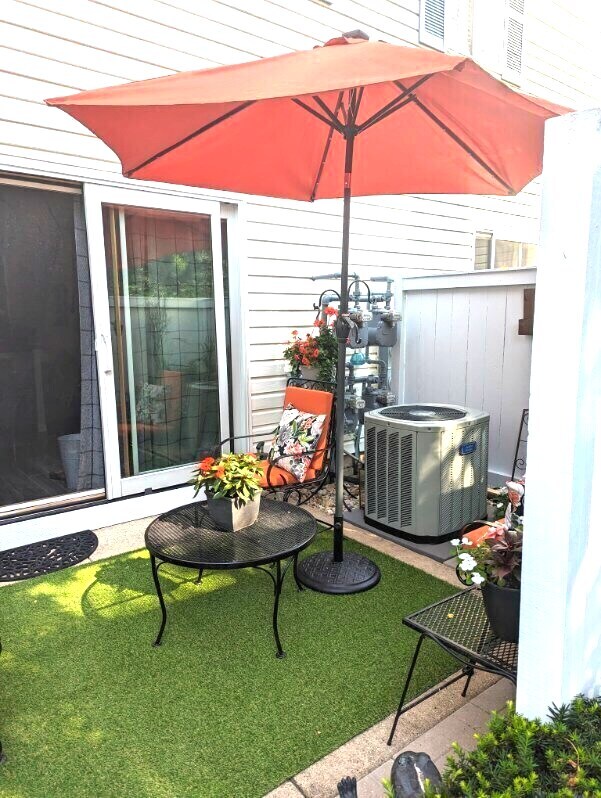 1660 Normantown Road Naperville, IL 60564 - Photo 4 of 18 Gallery Image 4