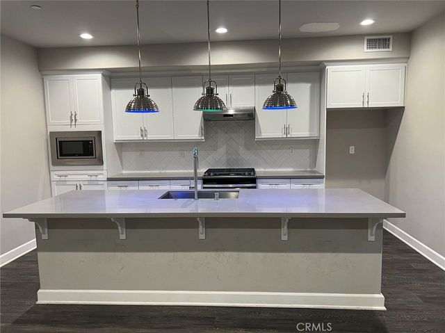 $3,600 | 155 North Wabash Avenue, Unit 6, Glendora, CA 91741