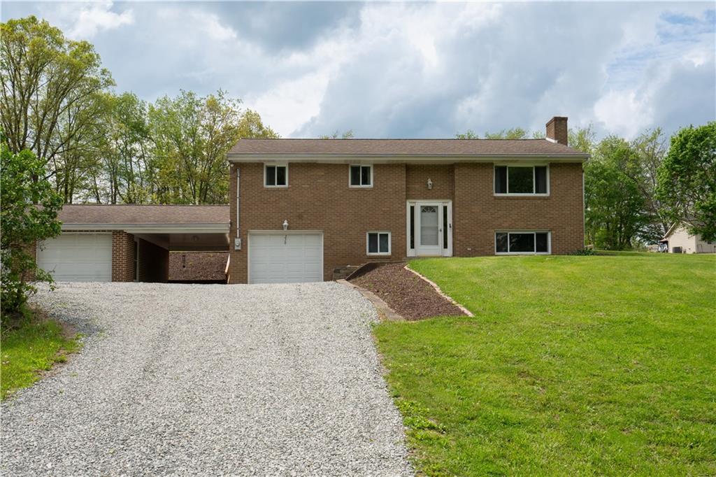 230 Southview Road McDonald, PA 15057 - Photo 2 of 28 Gallery Image 2