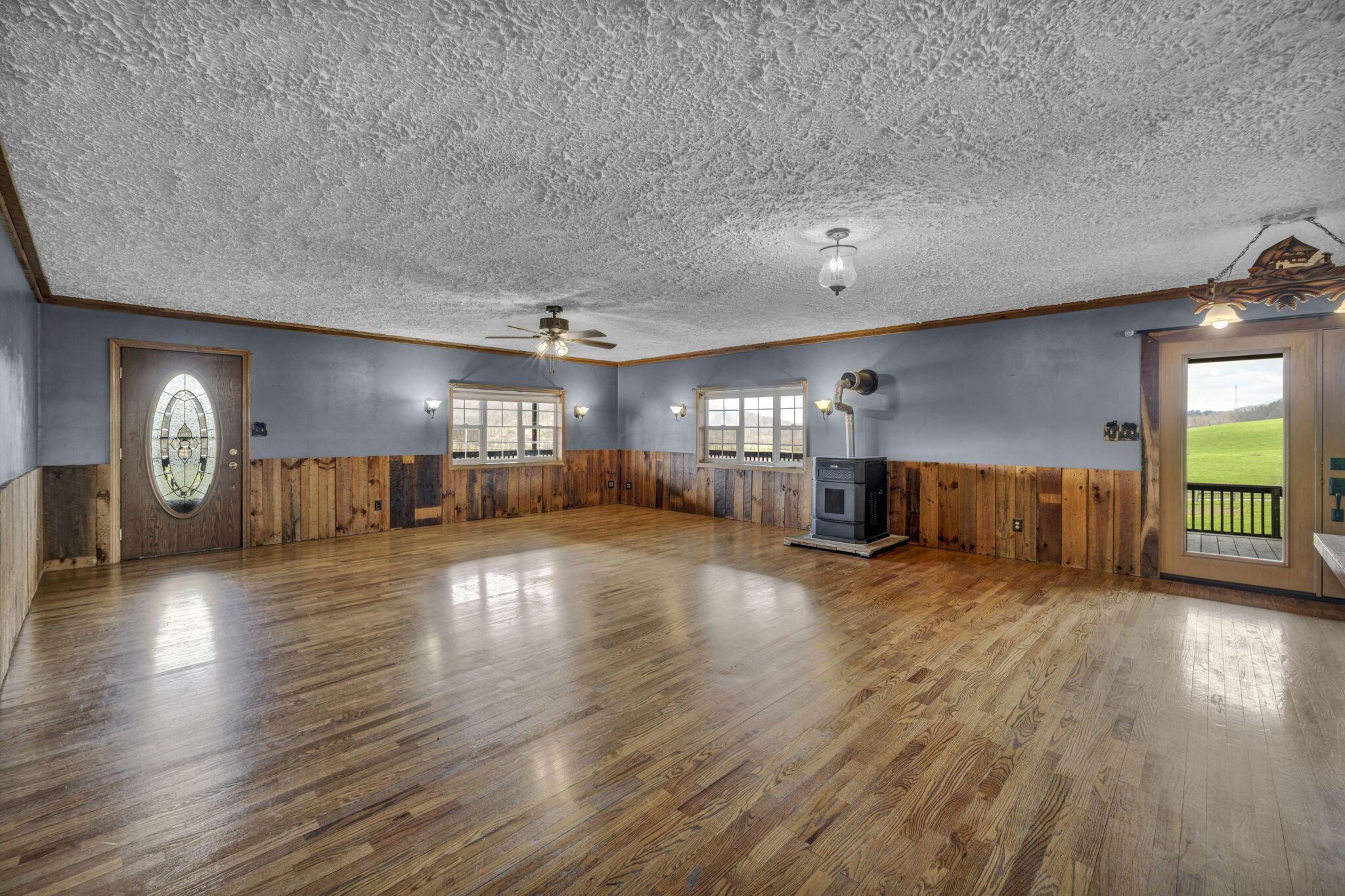18513 Hobbler Road Kimbolton, OH 43749 - Photo 13 of 51 15-web-or-mls-Hobbler Rd_35
