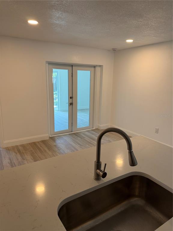 8201 Riverside Drive Northeast St. Petersburg, FL 33702 - Photo 20 of 25