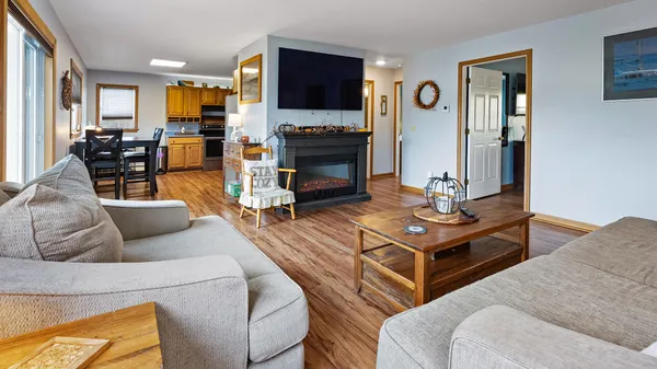 $1,250,000 | 108 Marina Road, Hampden, ME 04444