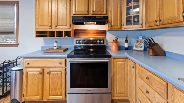 $1,250,000 | 108 Marina Road, Hampden, ME 04444