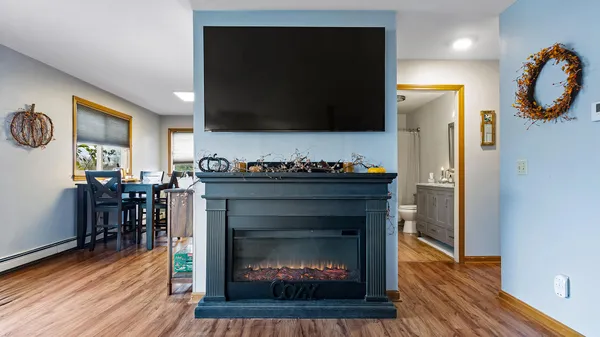 $1,250,000 | 108 Marina Road, Hampden, ME 04444