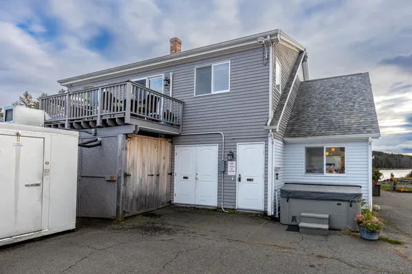 $1,250,000 | 108 Marina Road, Hampden, ME 04444