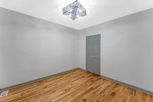 $1,625 | 6602 South Marquette Road, Unit 1, Chicago, IL 60637