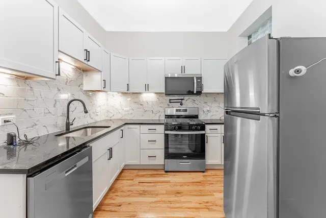 $1,625 | 6602 South Marquette Road, Unit 1, Chicago, IL 60637